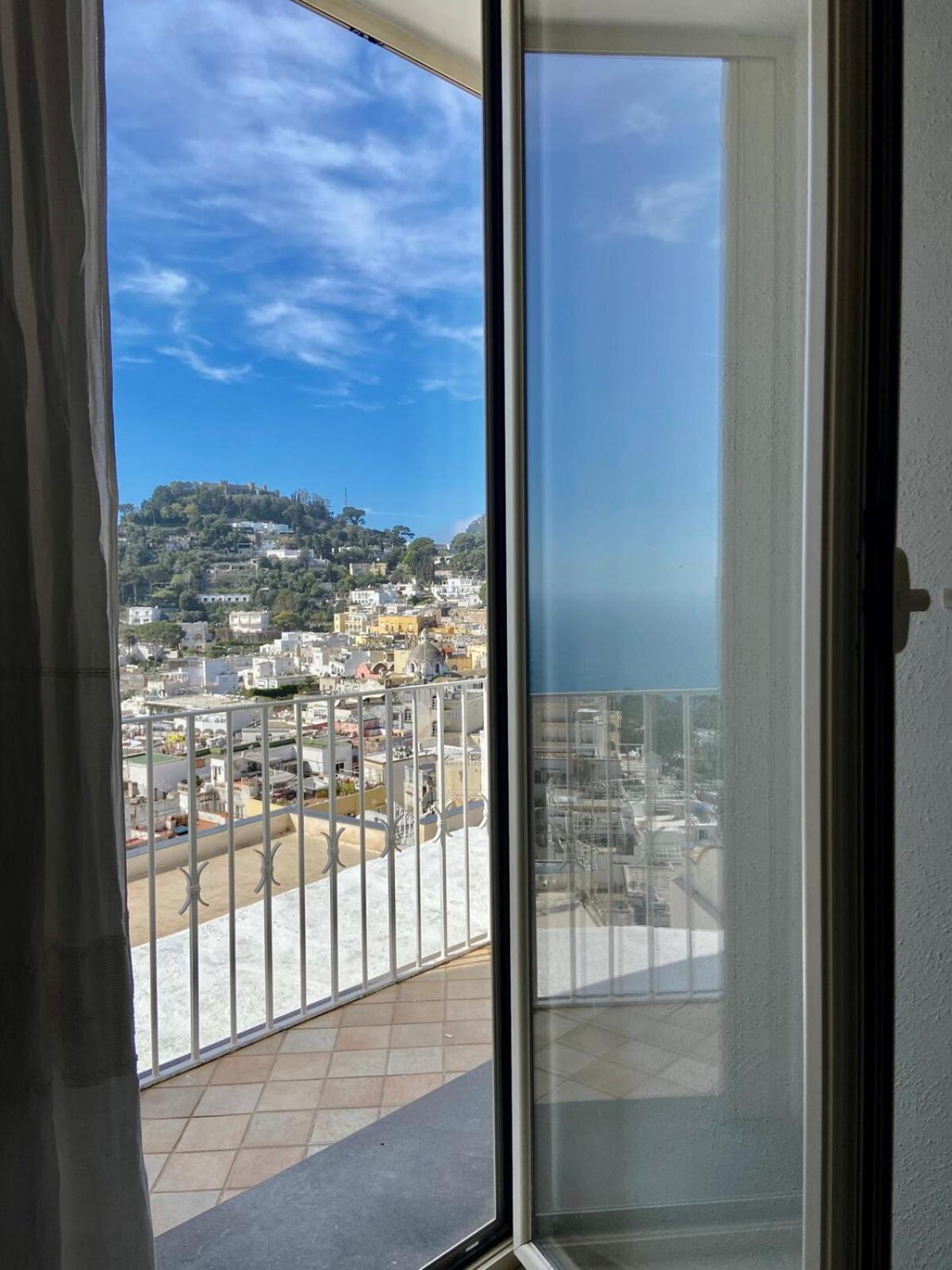 La Grande Perla 3 Bedroom