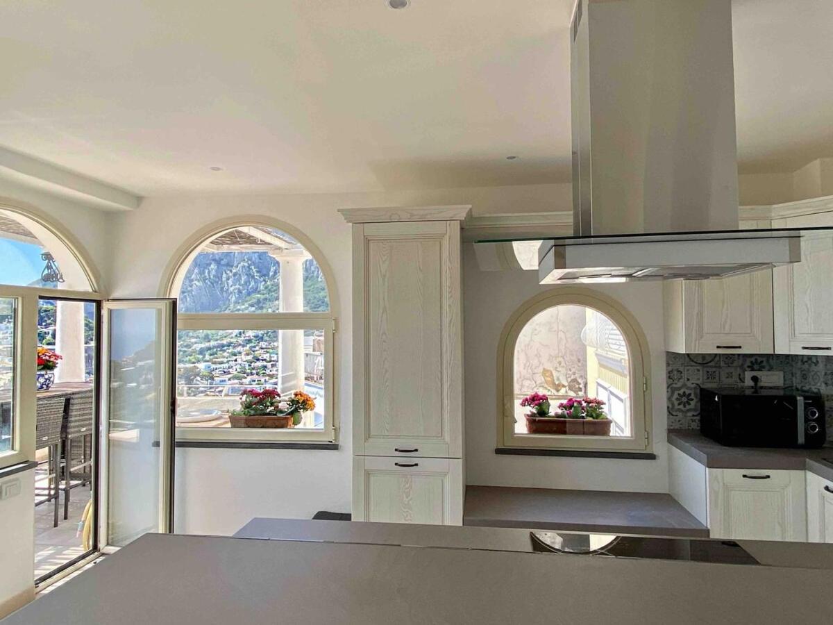 La Grande Perla 3 Bedroom Capri